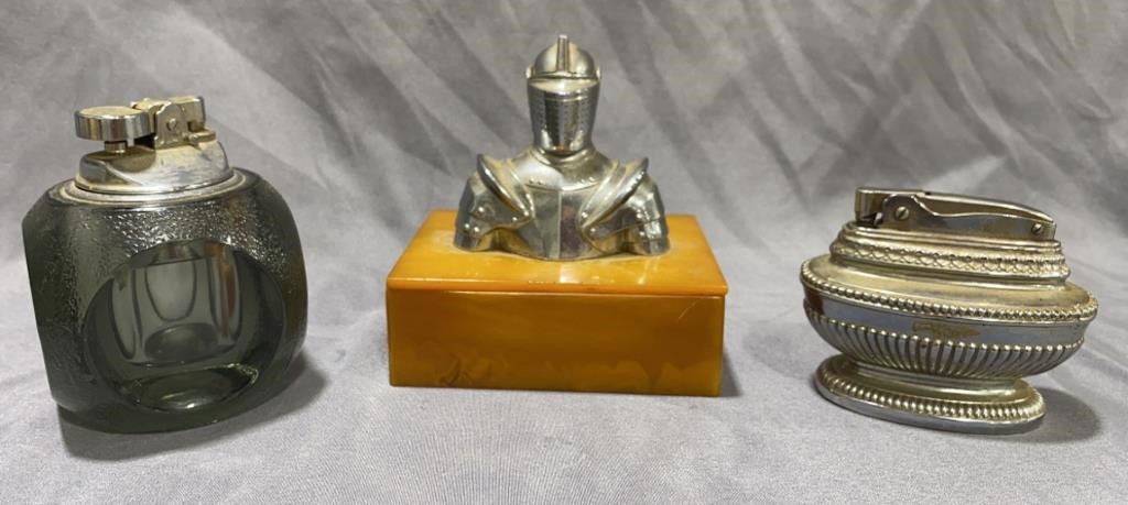 Vtg Desk Lighters