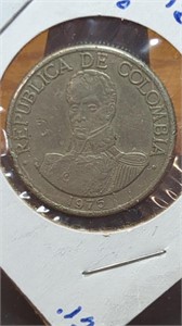1975 Colombian coin