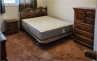 Bedroom Set & Queen size bed. Side Table