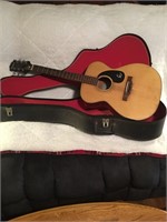 ACCOUSTIC GUITAR IN CASE