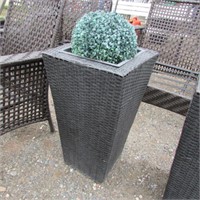 TALL PATIO PLANT HOLDER