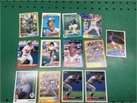13 Braves baseball collectors cards