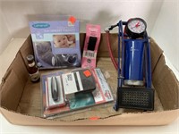 Group Lot of Household Items