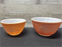 Vintage Pyrex Mixing Bowls #401 & 402 Small Chip O