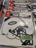 Lot of new team magnet car magnets. Mostly NFL