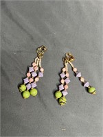 Vintage Pair of Clip On Earrings