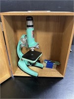 Tasco Deluxe High-Quality Microscope