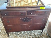 VINTAGE 4 DRAWER DRESSER WITH MIRROR BY DIXIE, 44