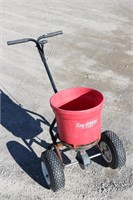 "EarthWay" Ev-n-spred Fertilizer Spreader