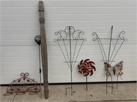 Lot: garden trellis stakes, garden decor, misc