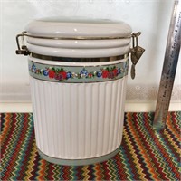 CUTE Kitchen Canister w/ Snap Lid Fruit/Flowers