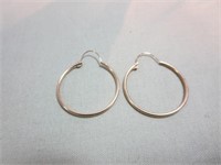 14K Gold Earrings, 0.7g - A