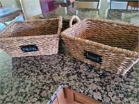 2 baskets