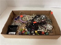 Group Lot of Jewelry