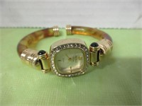 LADIES 5TH AVENUE WRIST WATCH QUARTZ