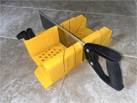 Stanley Miter Box w/ Saw