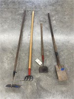 4 Garden Tools - Scraper - Hoe - Rake - Shovel