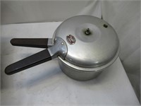 Presto pressure cooker, vintage corn popper
