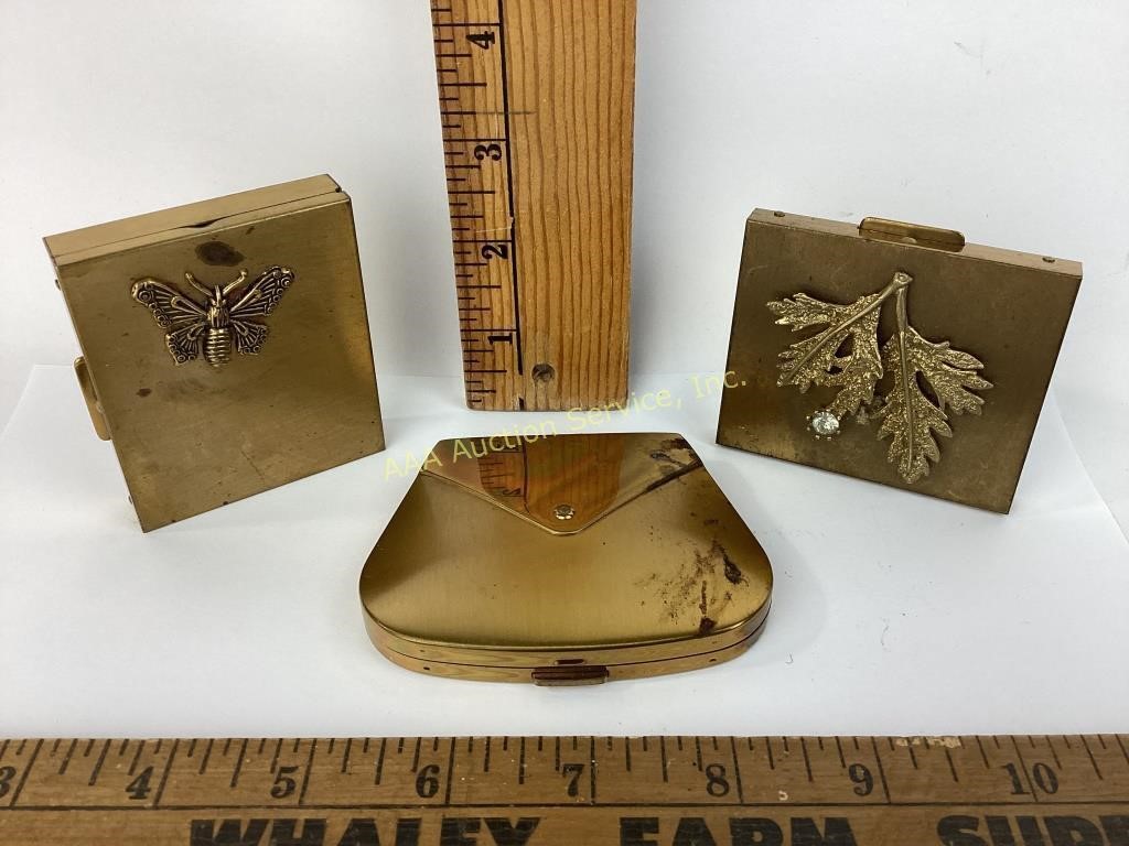 (3) vintage compacts incl. Volupté & Tradition