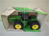 JD 8760 4wd Special Edition 1988 NIB 1/16