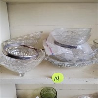 ASSORTMENT OF GLASS SERVING DISHES