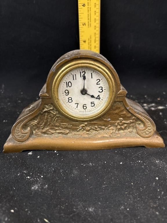 vintage mini clock