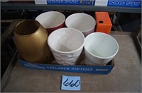 (6) Vases / Planters