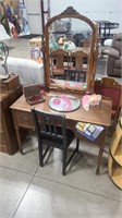 VINTAGE VANITY W/ MIRROR AND ACCESSORIES