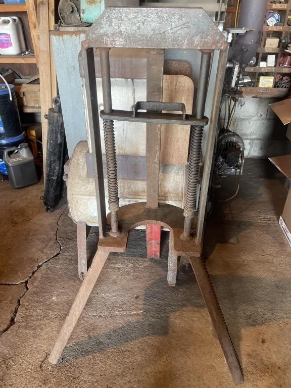 Shop-built press. To be used with hydraulic jack