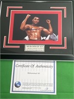 Muhammad Ali signed 8x10