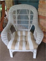 Wicker Chair w/Cushions