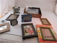 Box Assorted Picture Frames