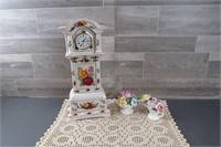 OLD COUNTRY ROSE MANTEL CLOCK / CHINA FLOWERS