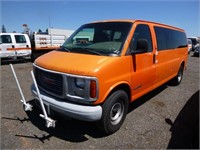 1999 GMC 3500 Passenger Van
