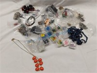 Lot of jewelry items
