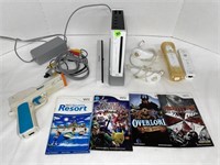 WII GAMING SYSTEM W/CONTROLLERS & ACCESSORIES -