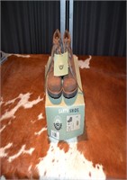 BRAND NEW EARTH SHOES SIZE 8