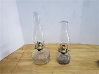 B17- 2 DECORATVE OIL LAMPS