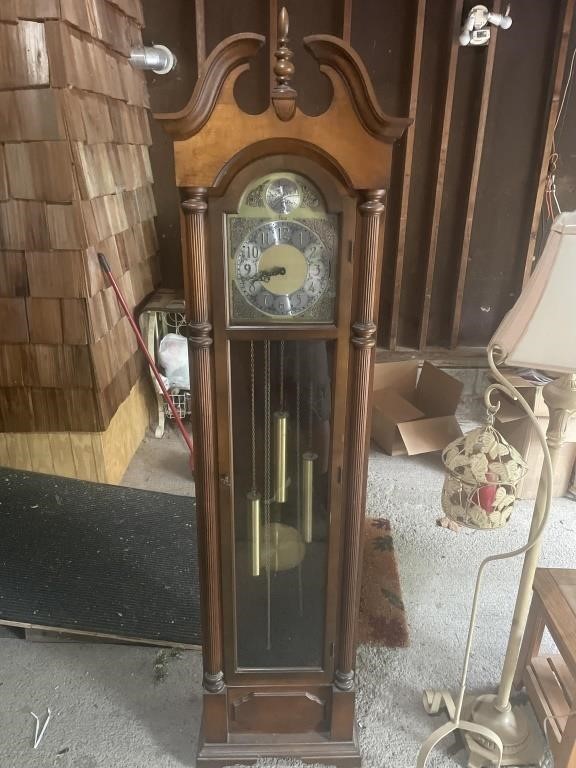 Colonial grandfather’s clock