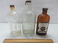 COLLECTIBLE ANTIQUE BOTTLES - INCL LYDIA PINKHAM