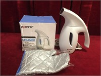 Portable Garment Steamer - New