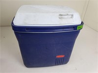Rubbermaid Small Cooler