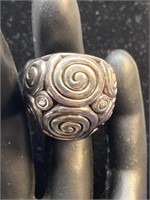Sterling silver ring size 7.75