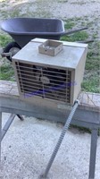 Berko electric heater w/ brackets
