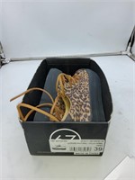 67 leopard size 8 shoes