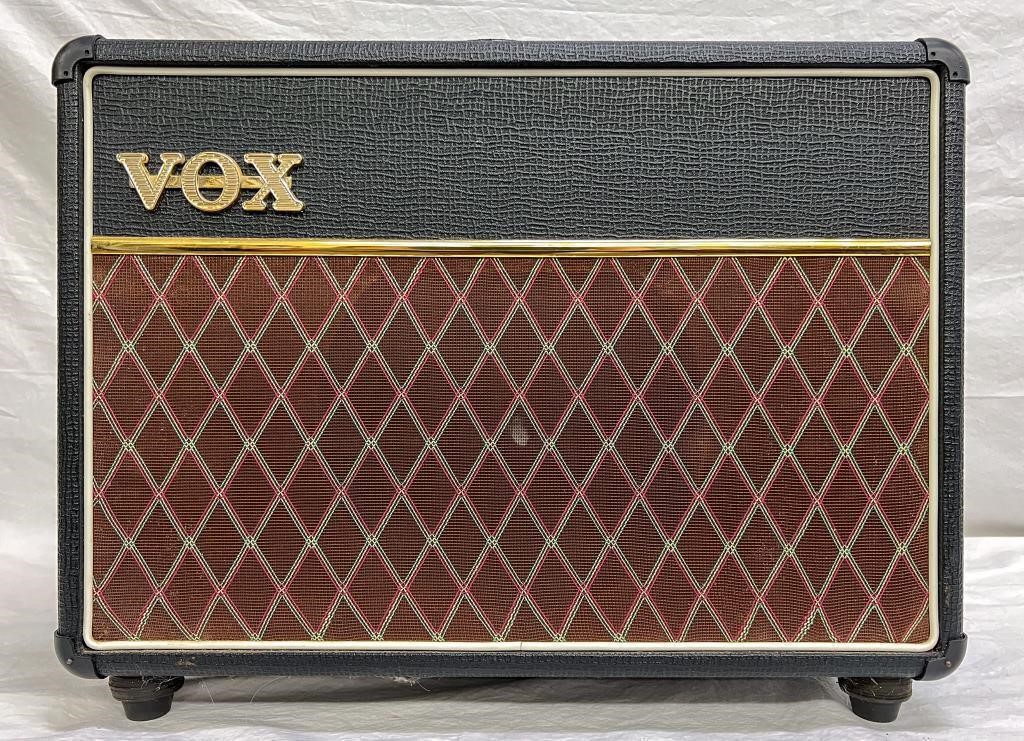 (A) Vox AC10C1 Amplifier