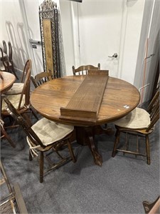 Round table dining room set