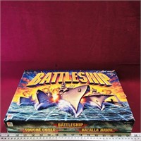 2005 Milton Bradley Battleship Game