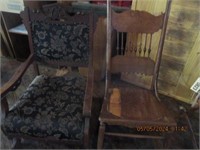2 ANTIQUE ROCKING CHAIRS