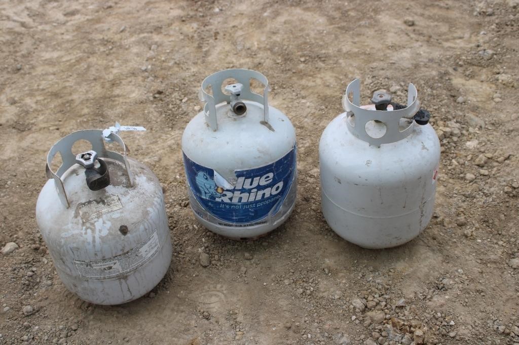 (3) 20 lb LP tanks